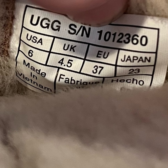 UGG Women’s 6 Brown Fleece Lined Fold Over Cedric Biker Boot Booties - Picture 12 of 12